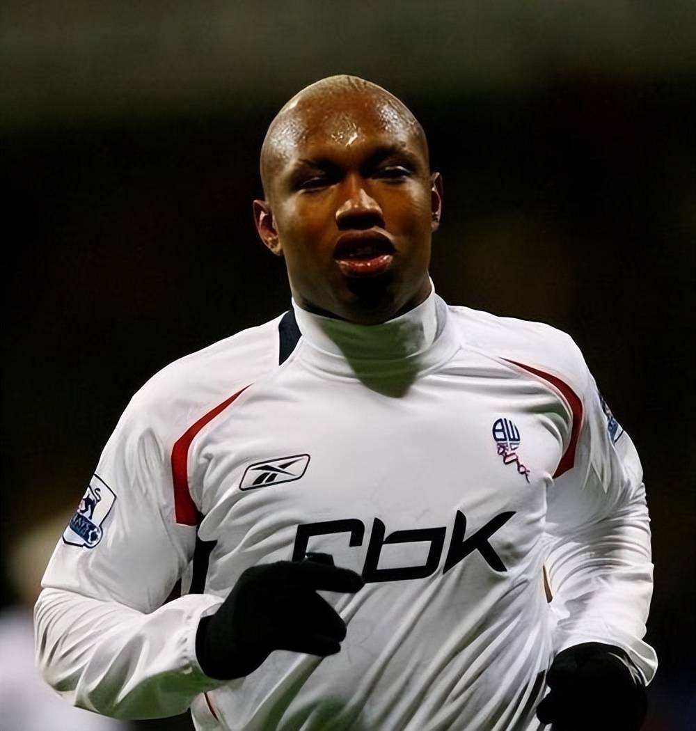 Doinb遭遇十五连败,切尔西教练面临压力! Doinb遭遇十五连败,切尔西教练面临压力!